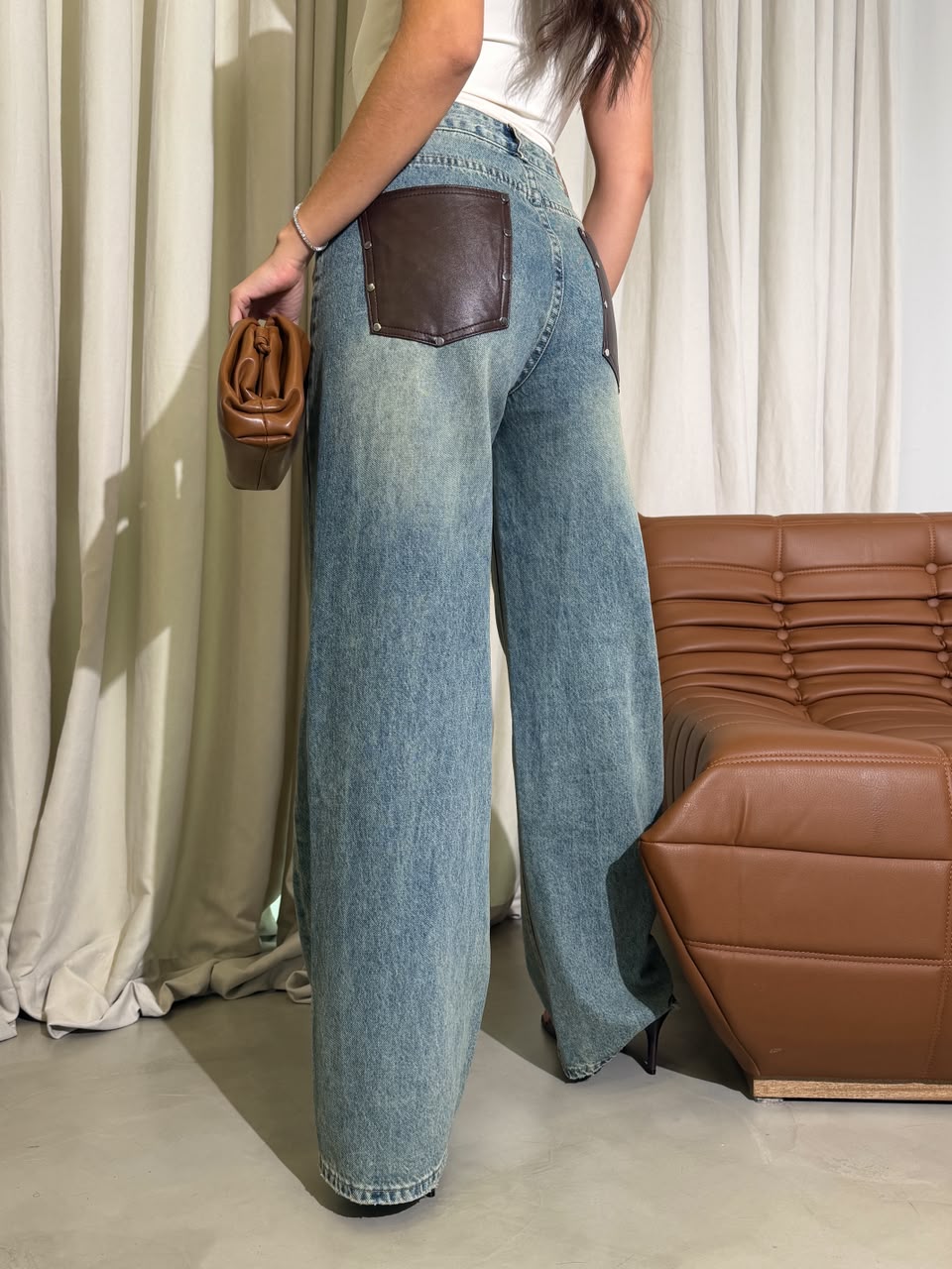 JEAN MUSTANG