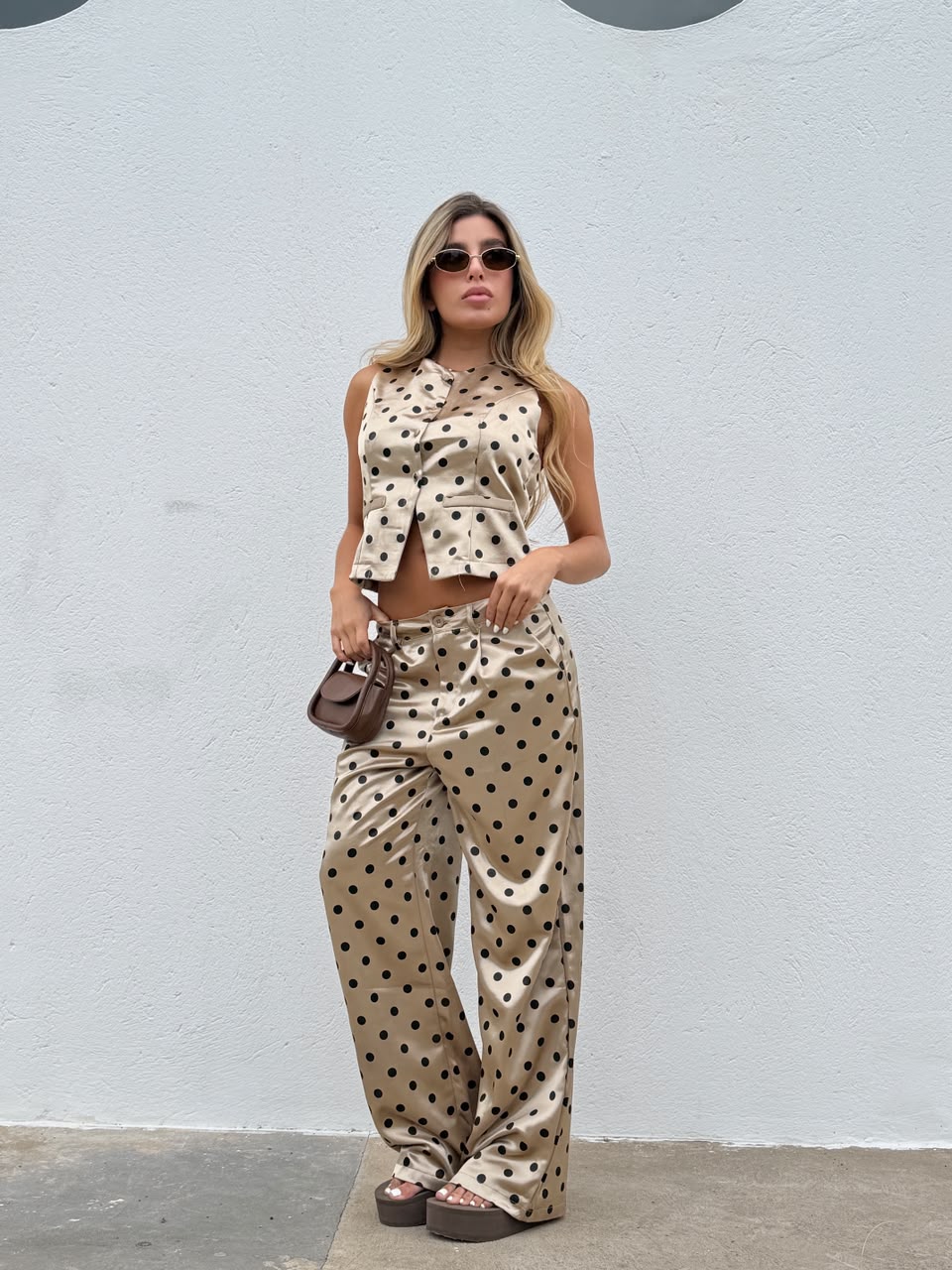 SET VIVIEN