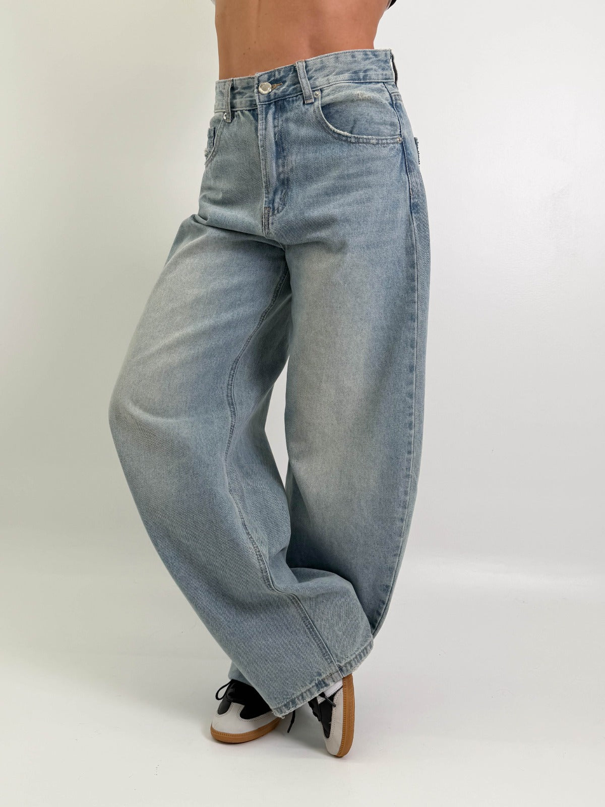 JEAN BALLOON