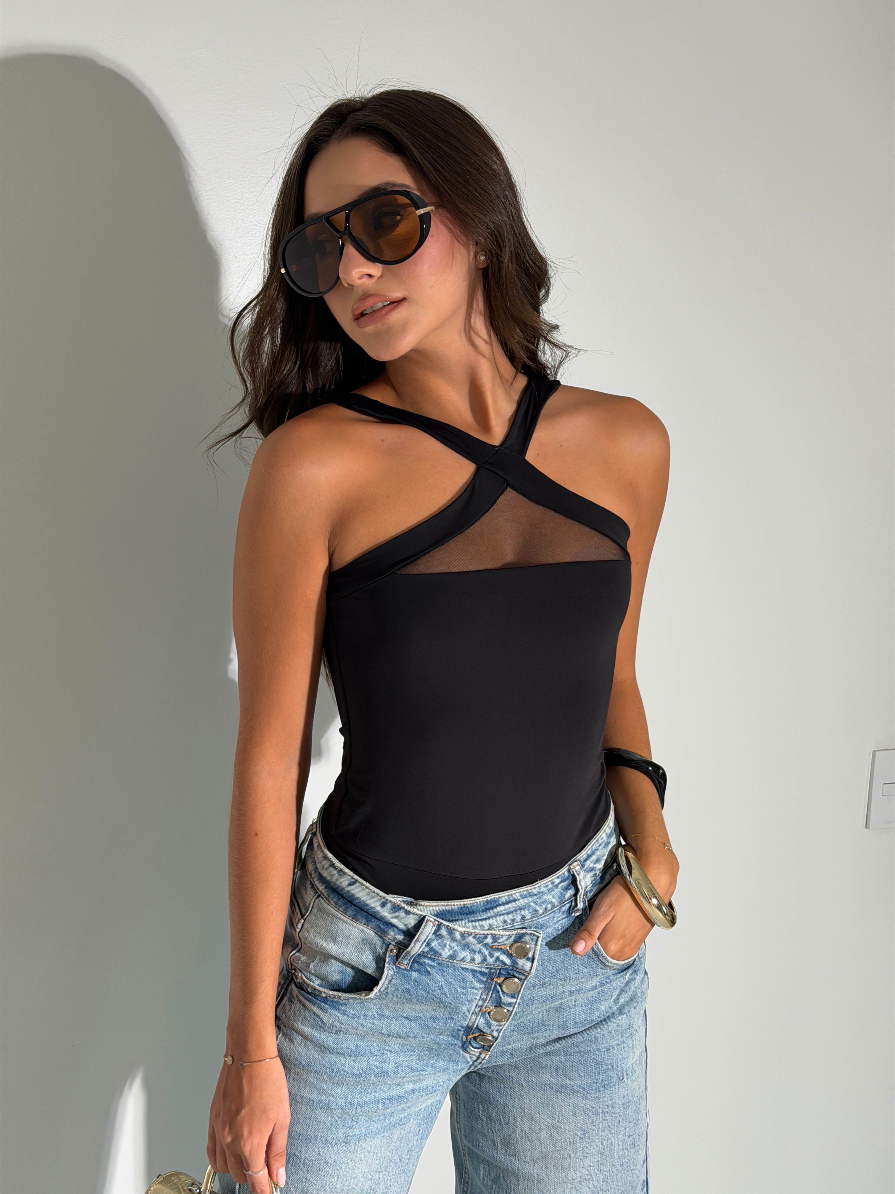 BODY VELA