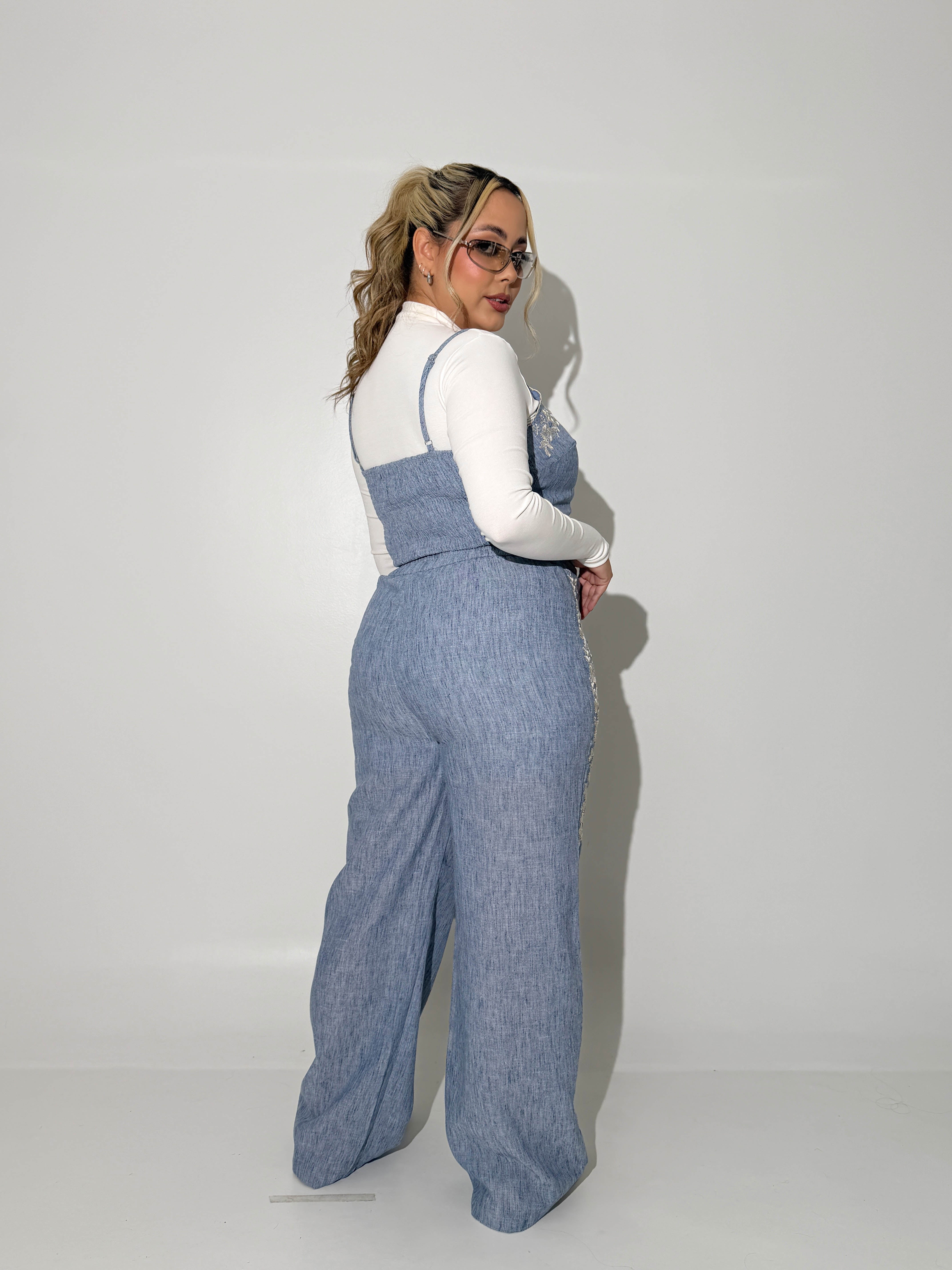SET ADELA