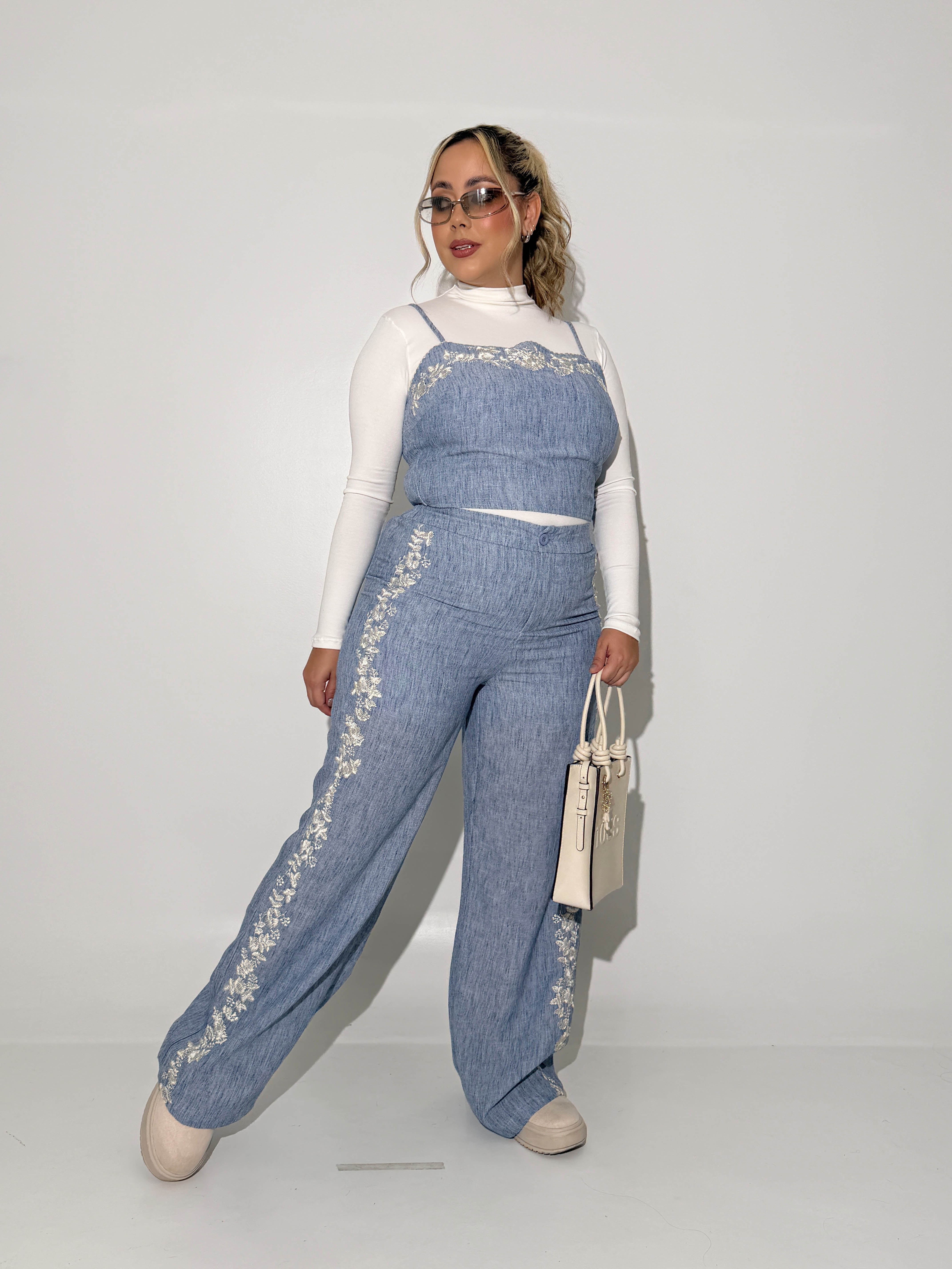 SET ADELA