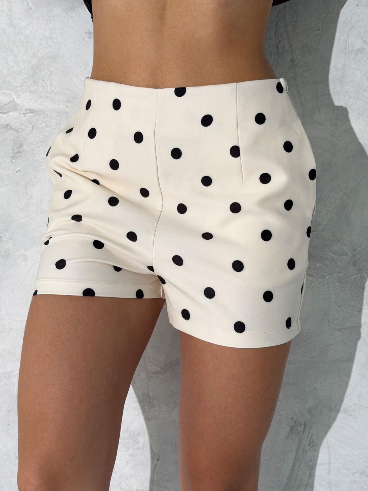 SHORT BETTY